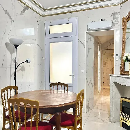 Charme Royal - Louis Xv - Metro 13 * باريس