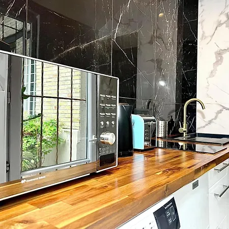 Charme Royal - Louis Xv - Metro 13