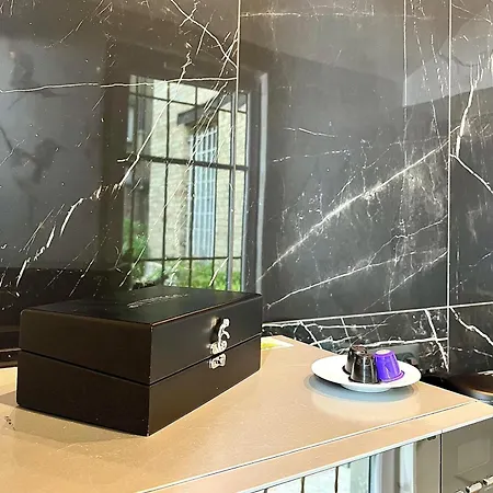 شقة Charme Royal - Louis Xv - Metro 13