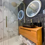 Charme Royal - Louis Xv - Metro 13 Apartman Párizs