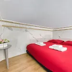 Apartman Charme Royal - Louis Xv - Metro 13 Párizs