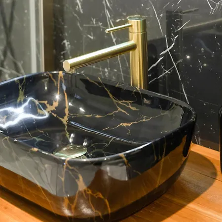 Charme Royal - Louis Xv - Metro 13 Apartmán